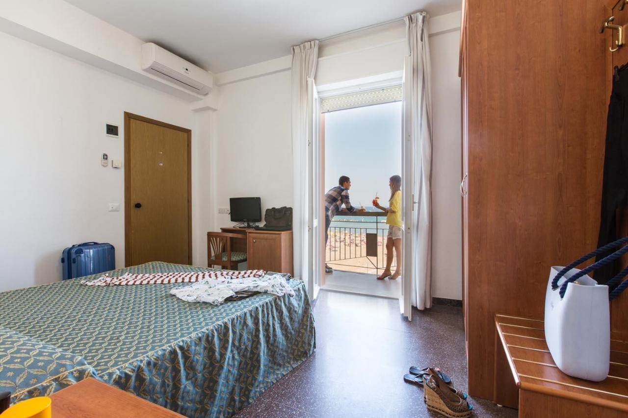 Hotel International Габичче-Маре Экстерьер фото